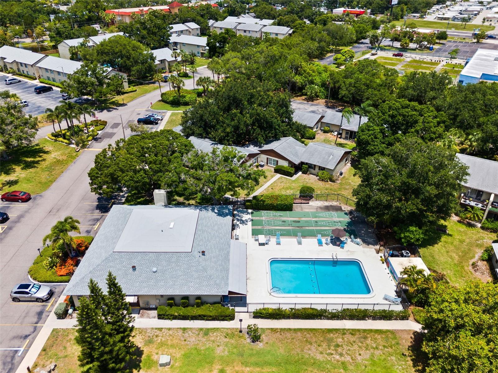 WOODSIDE VILLAGE CONDO - Residential