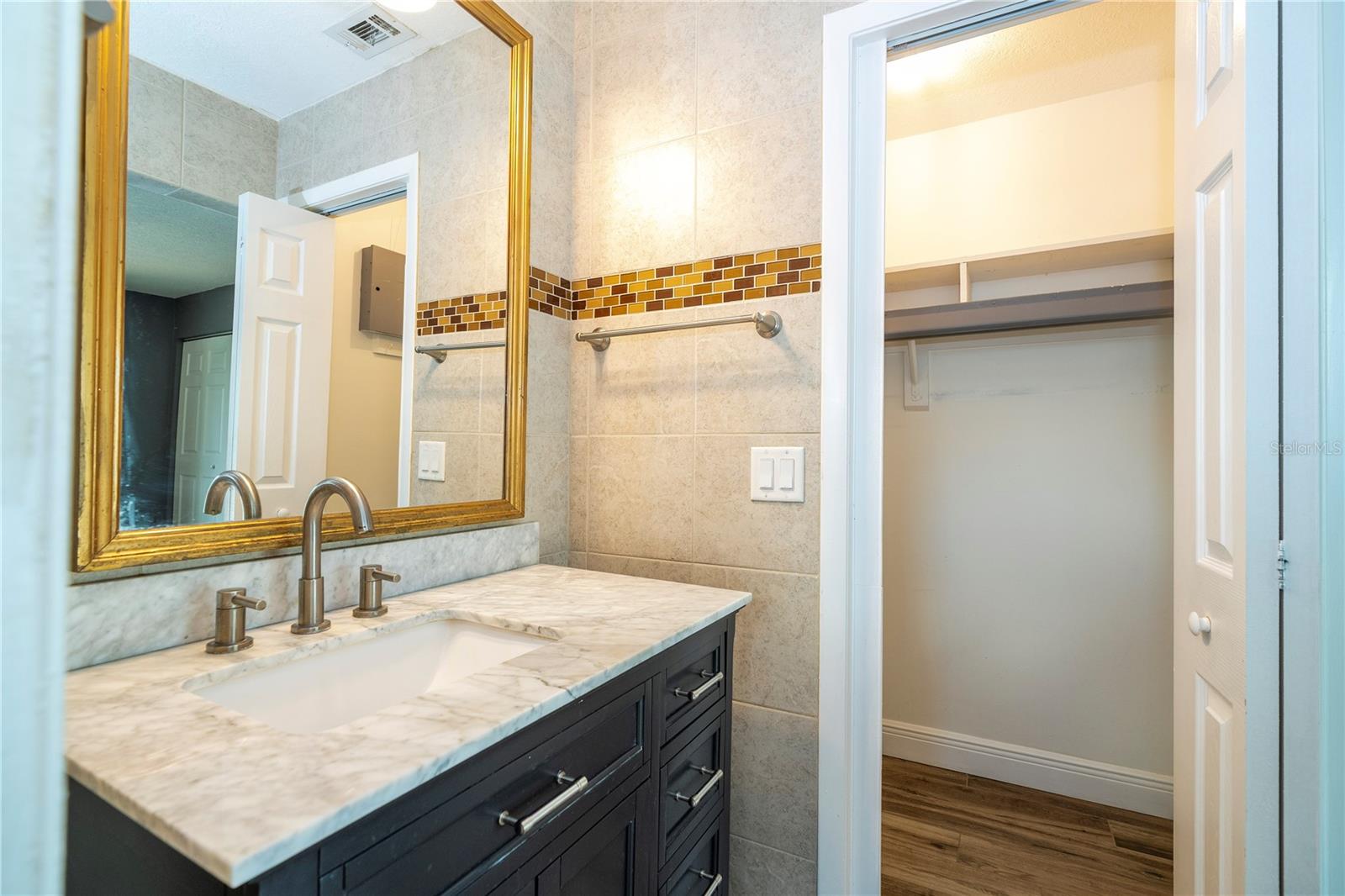 BVL UNIT 11 - Residential