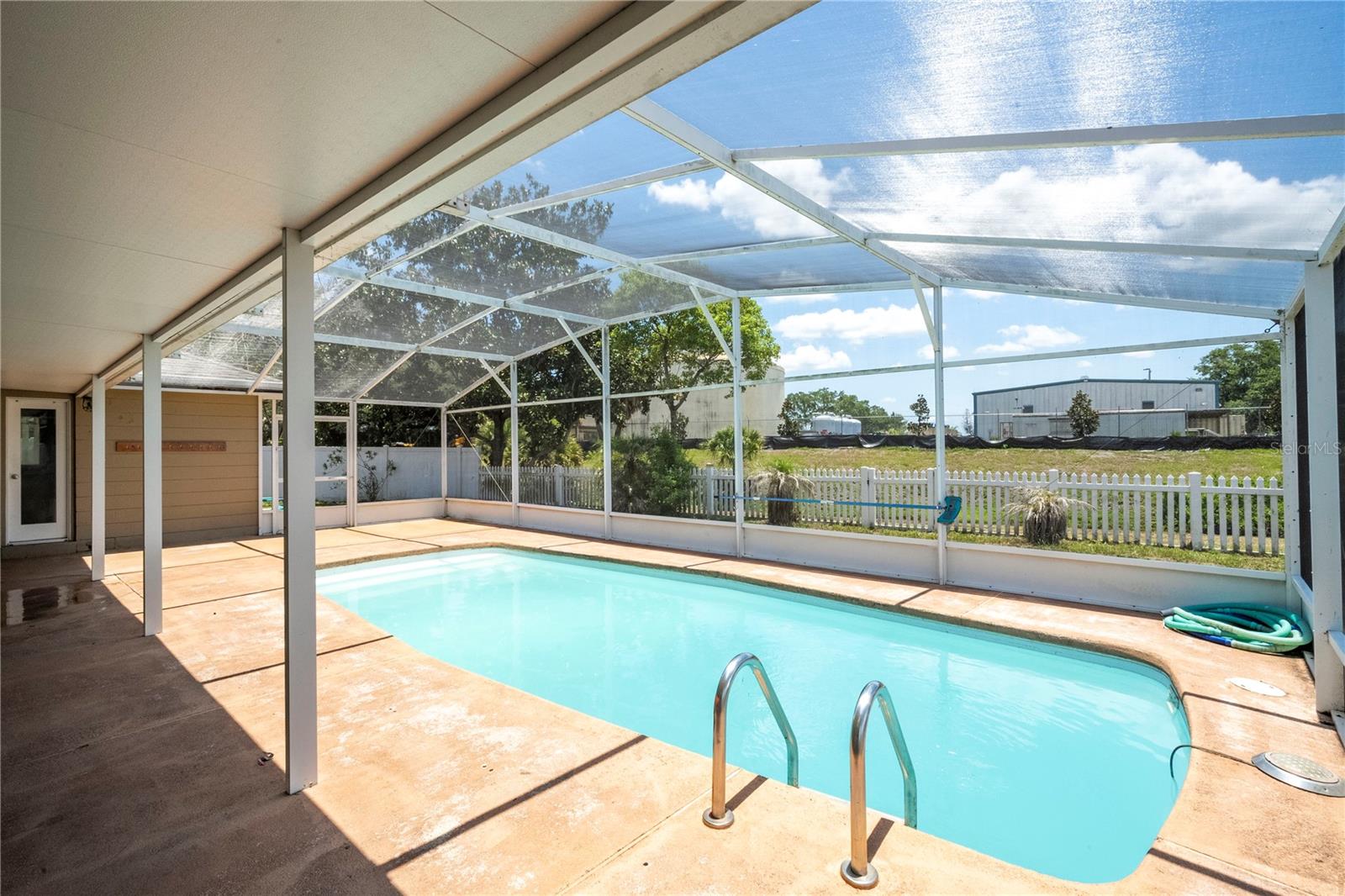 BVL UNIT 11 - Residential