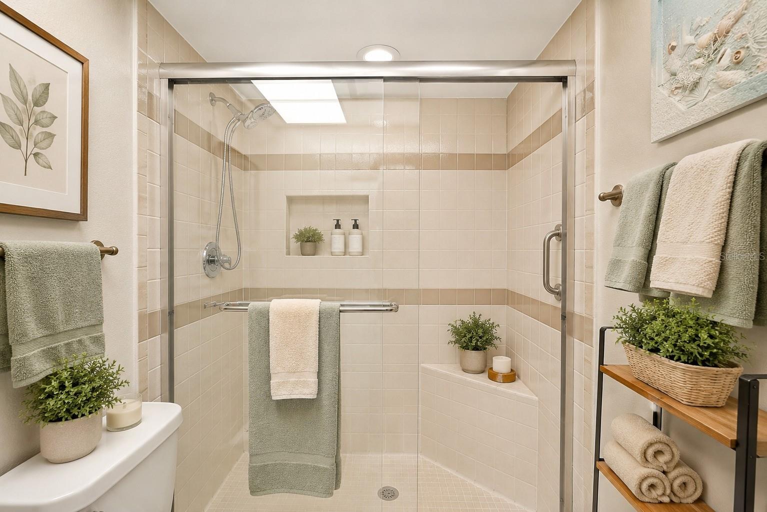 SOMERSET LAKES UNIT FOUR - Residential