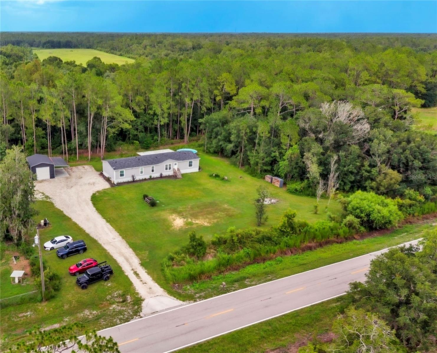 FARMLAND ACRES - Residential