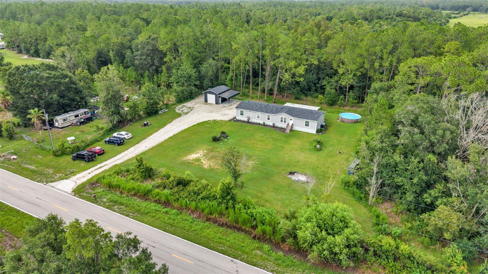 FARMLAND ACRES - Residential