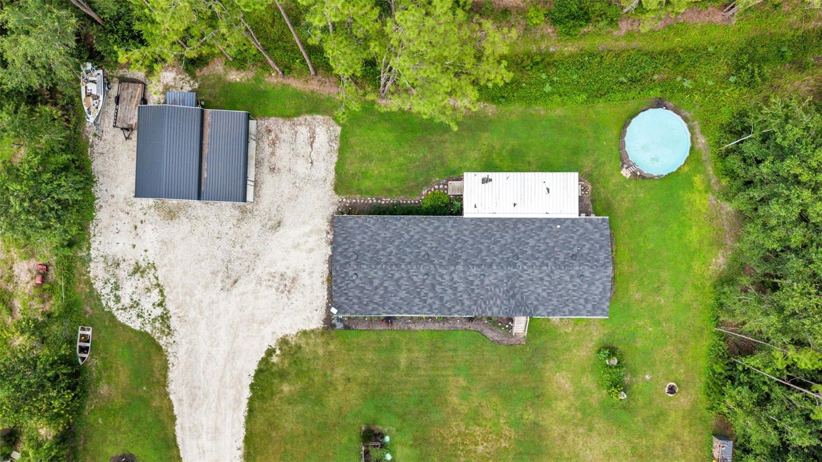 FARMLAND ACRES - Residential