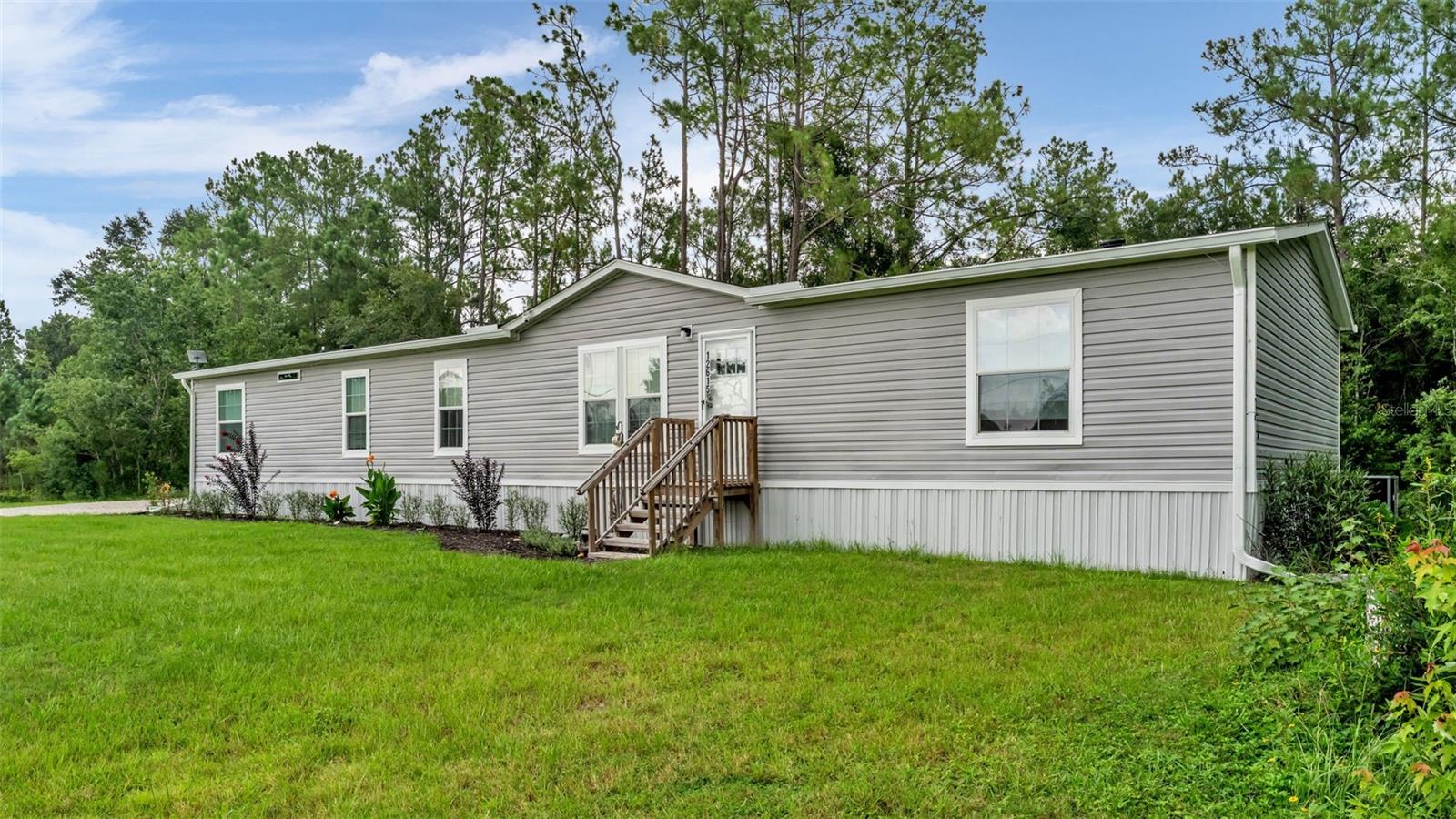 FARMLAND ACRES - Residential