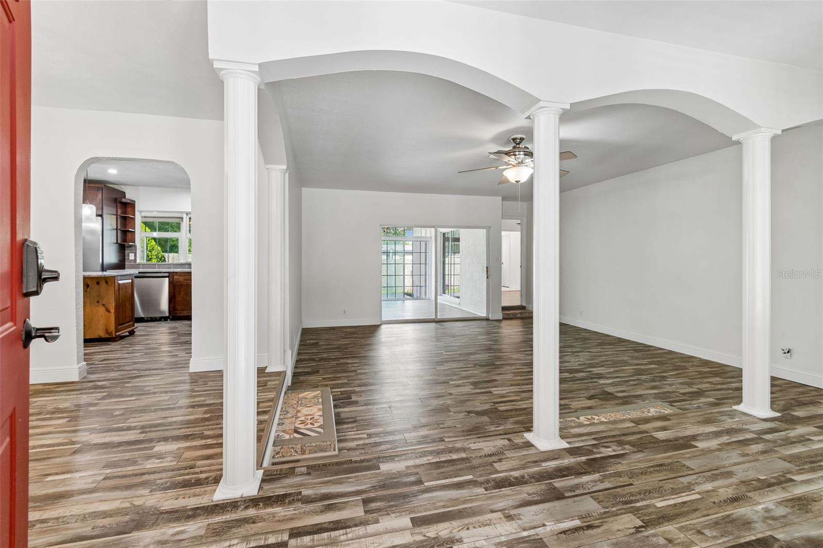 TEMPLE TERRACE HILLS - Residential