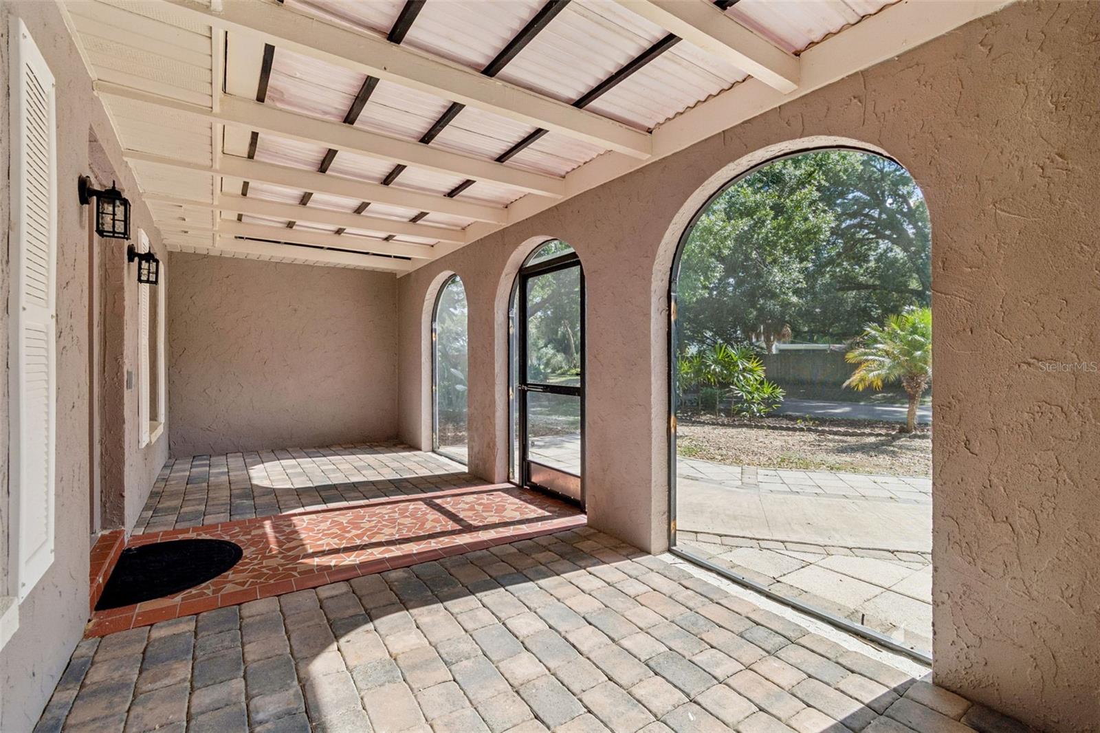 TEMPLE TERRACE HILLS - Residential