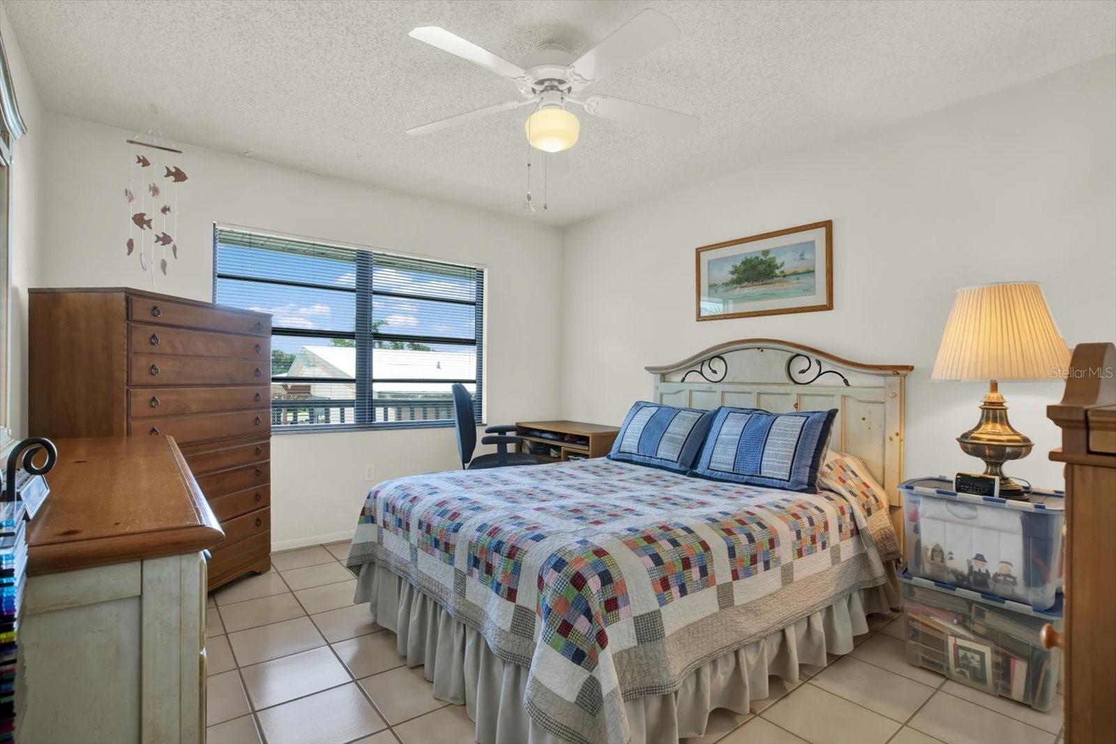 THE PALMS CONDO - Residential