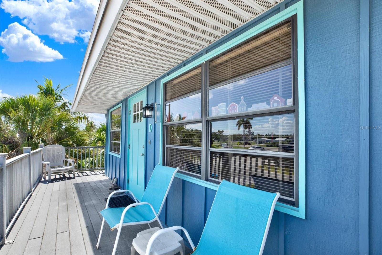 THE PALMS CONDO - Residential