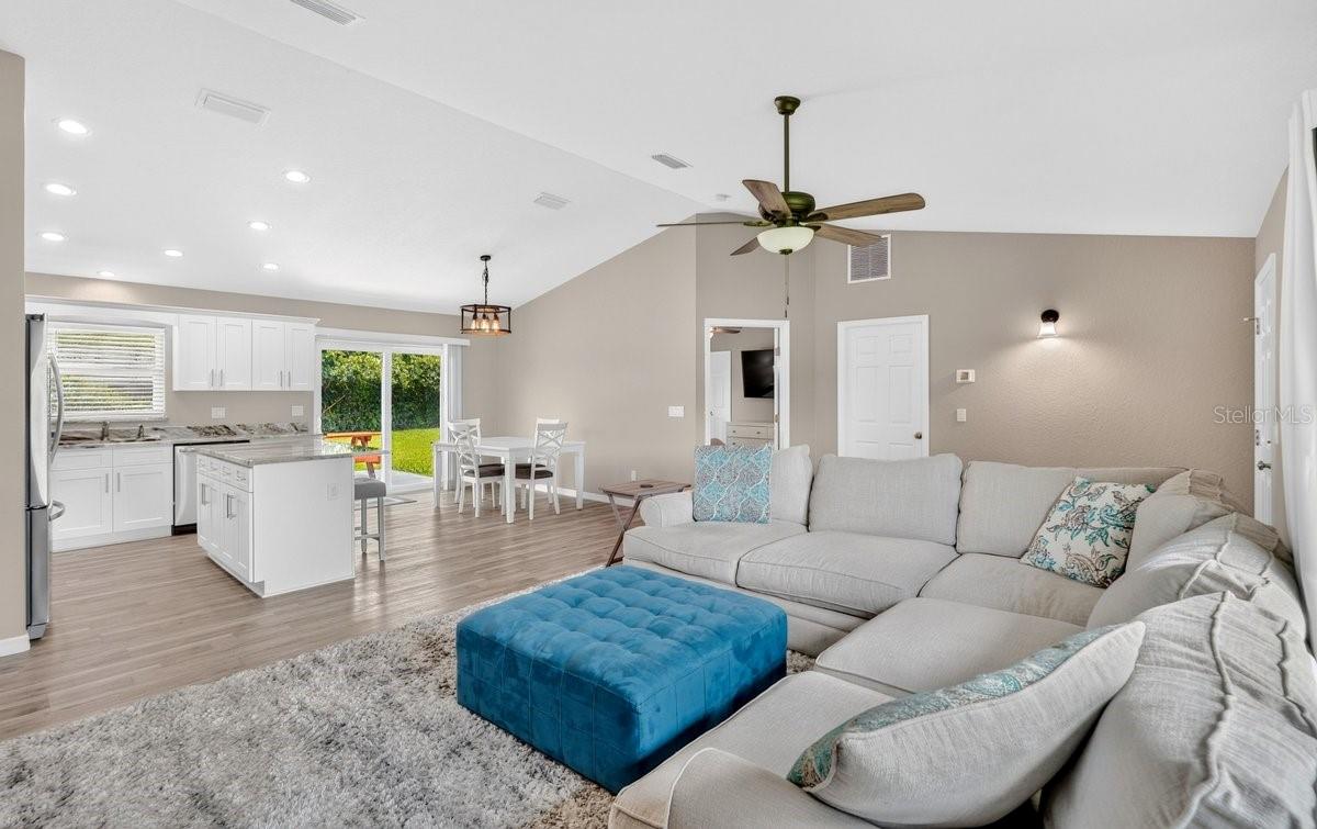 FLORIDA SHORES 27 REV - Residential