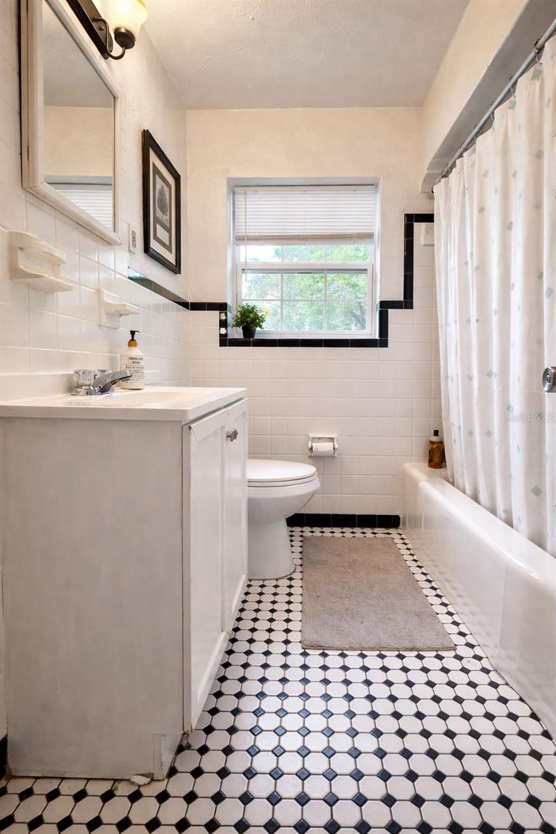 SMITHS N D - Residential