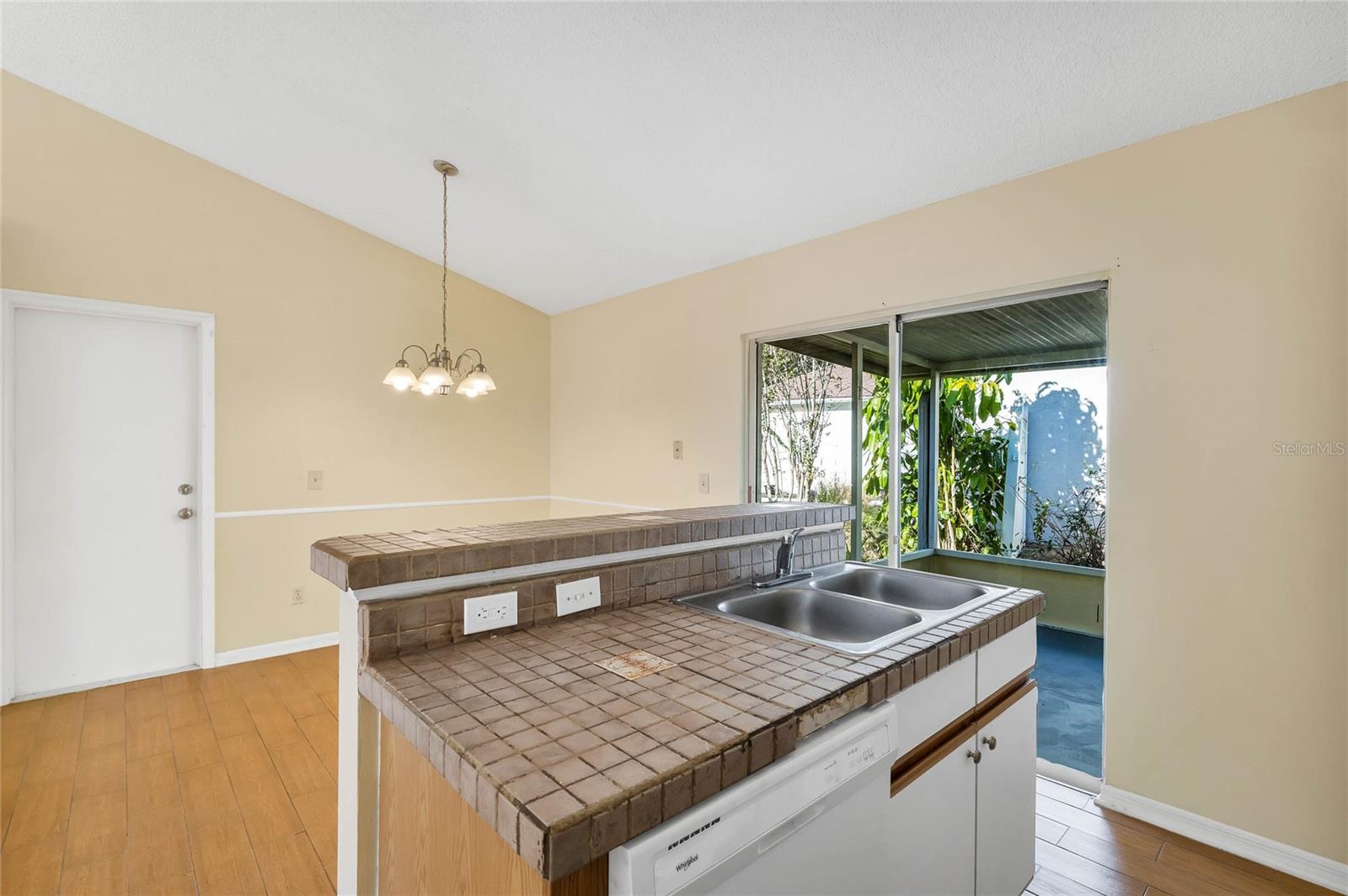 WESTCHESTER PH 02 - Residential