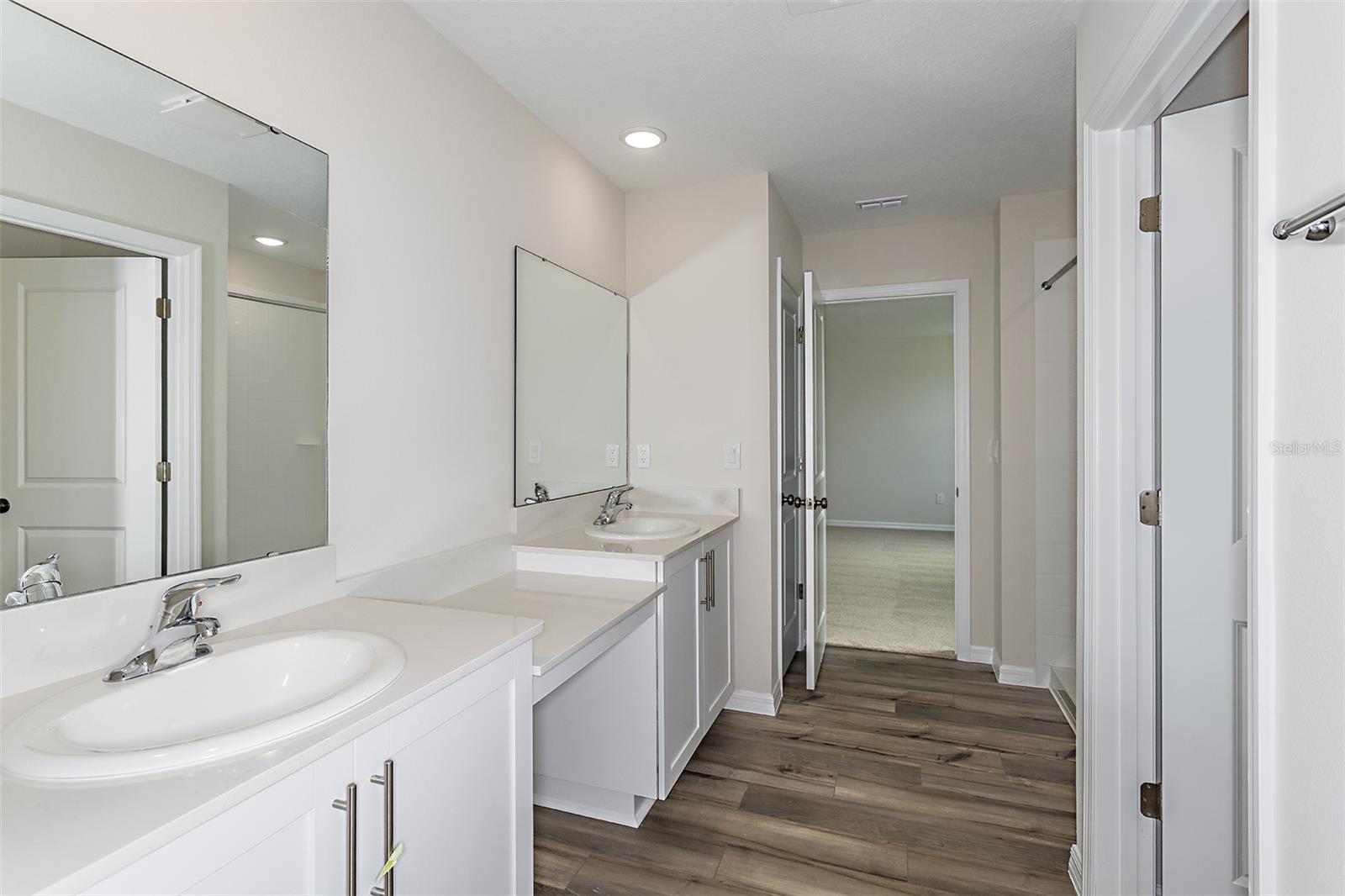PASADENA LANDING - Residential
