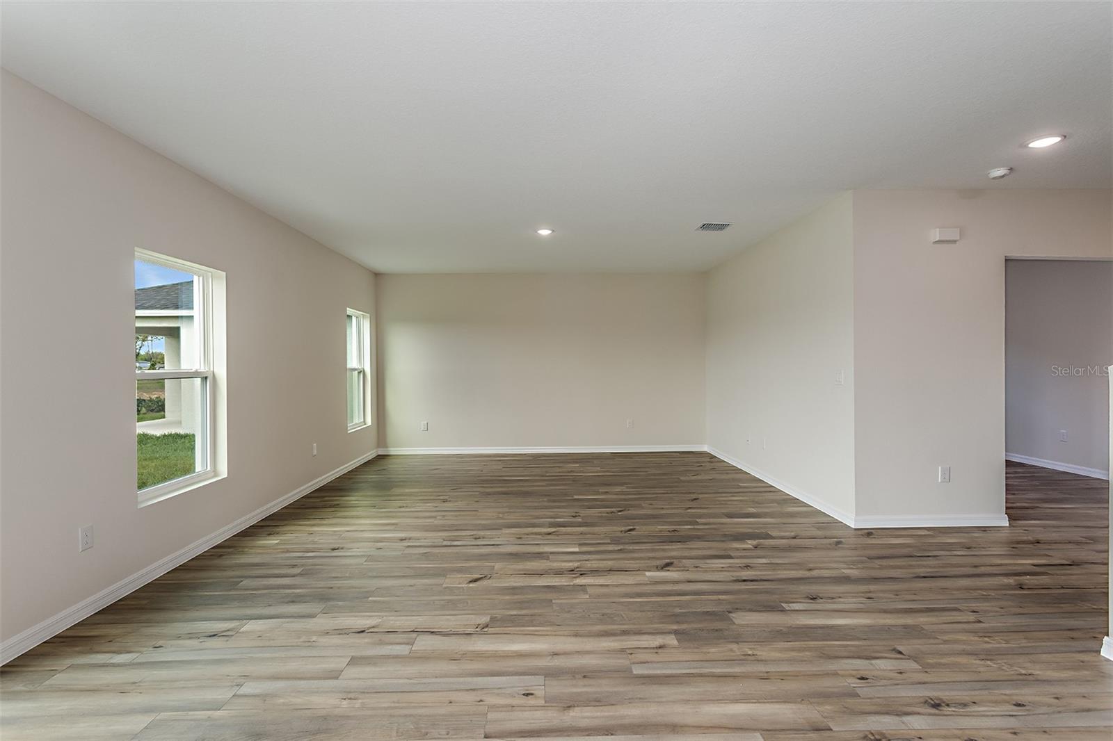 PASADENA LANDING - Residential