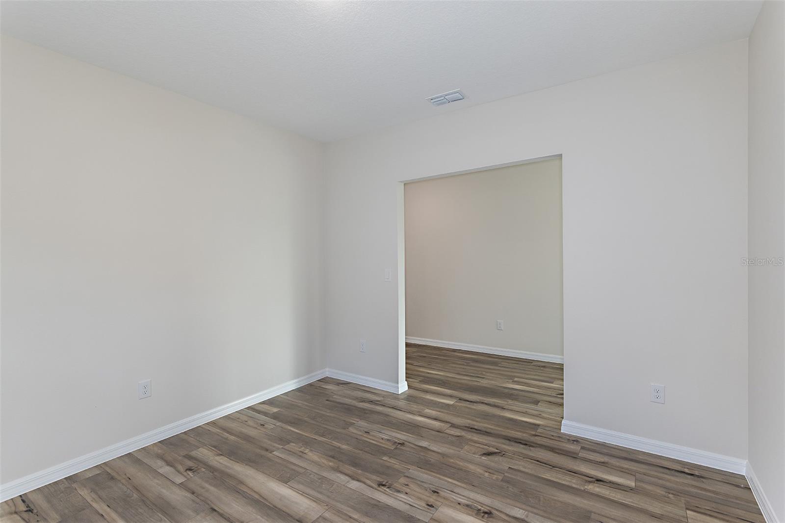 PASADENA LANDING - Residential