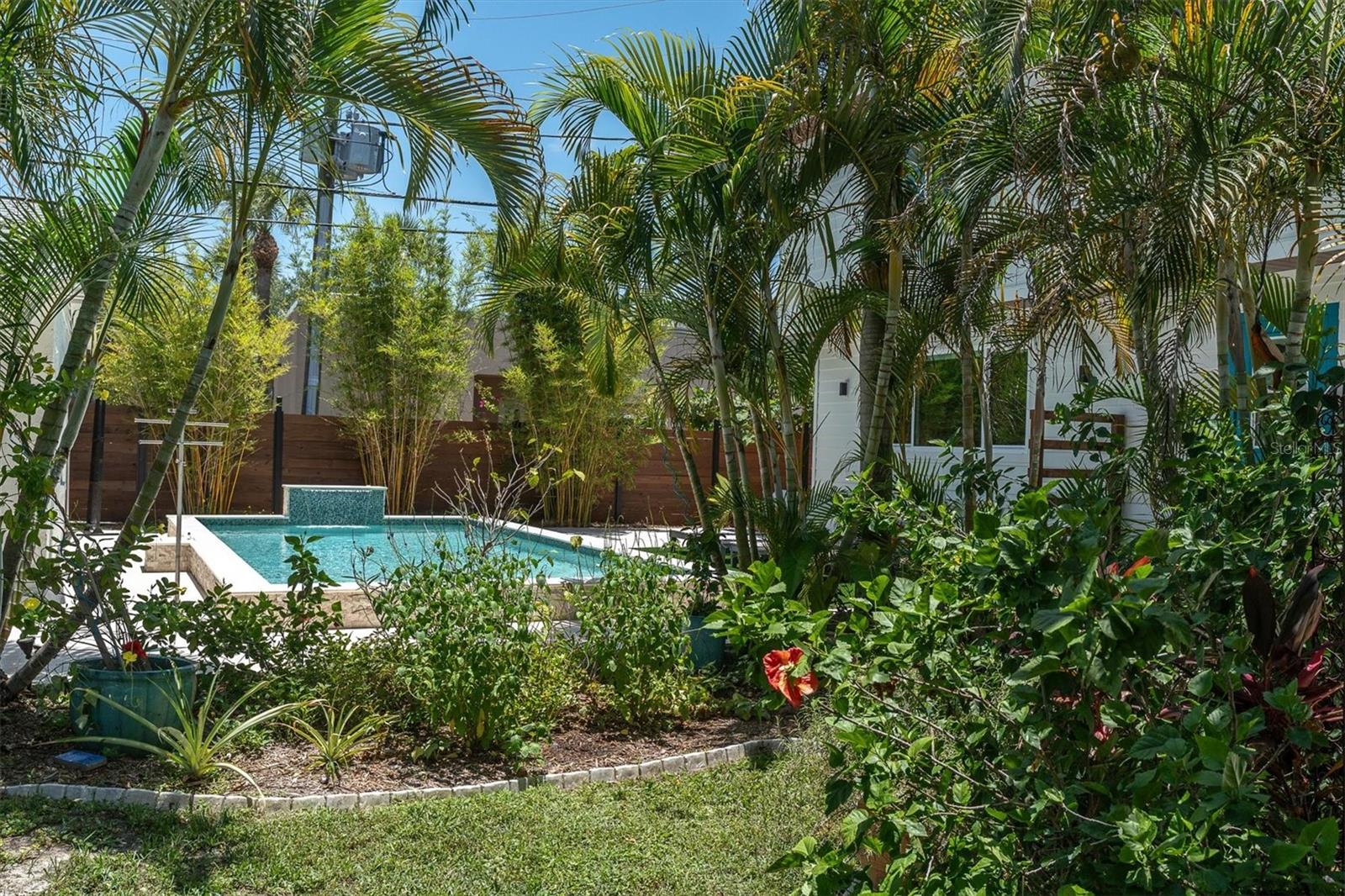 PASADENA ON THE GULF SEC B - Residential