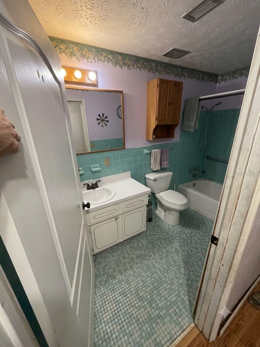 INTERLACHEN LAKES ESTATES DUNHAM WO - Residential