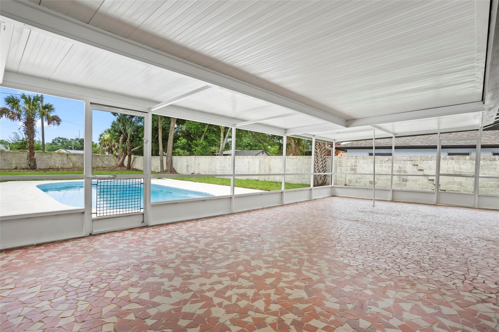 ROBIN HILL UNIT 2 - Residential