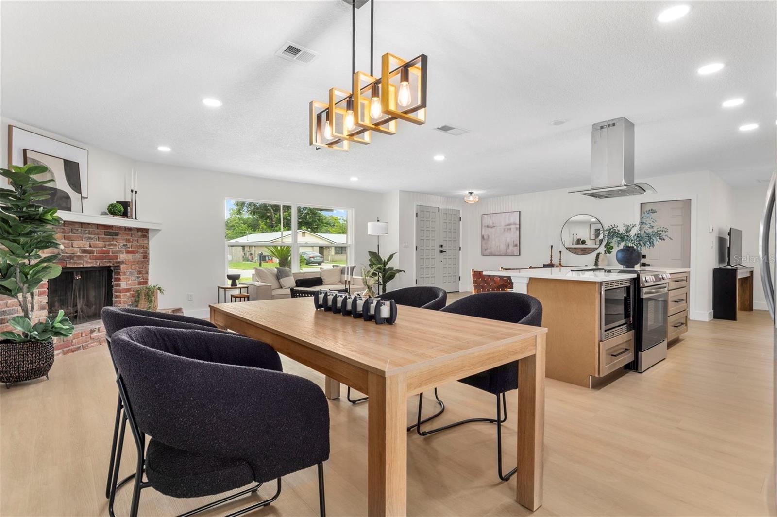 ROBIN HILL UNIT 2 - Residential
