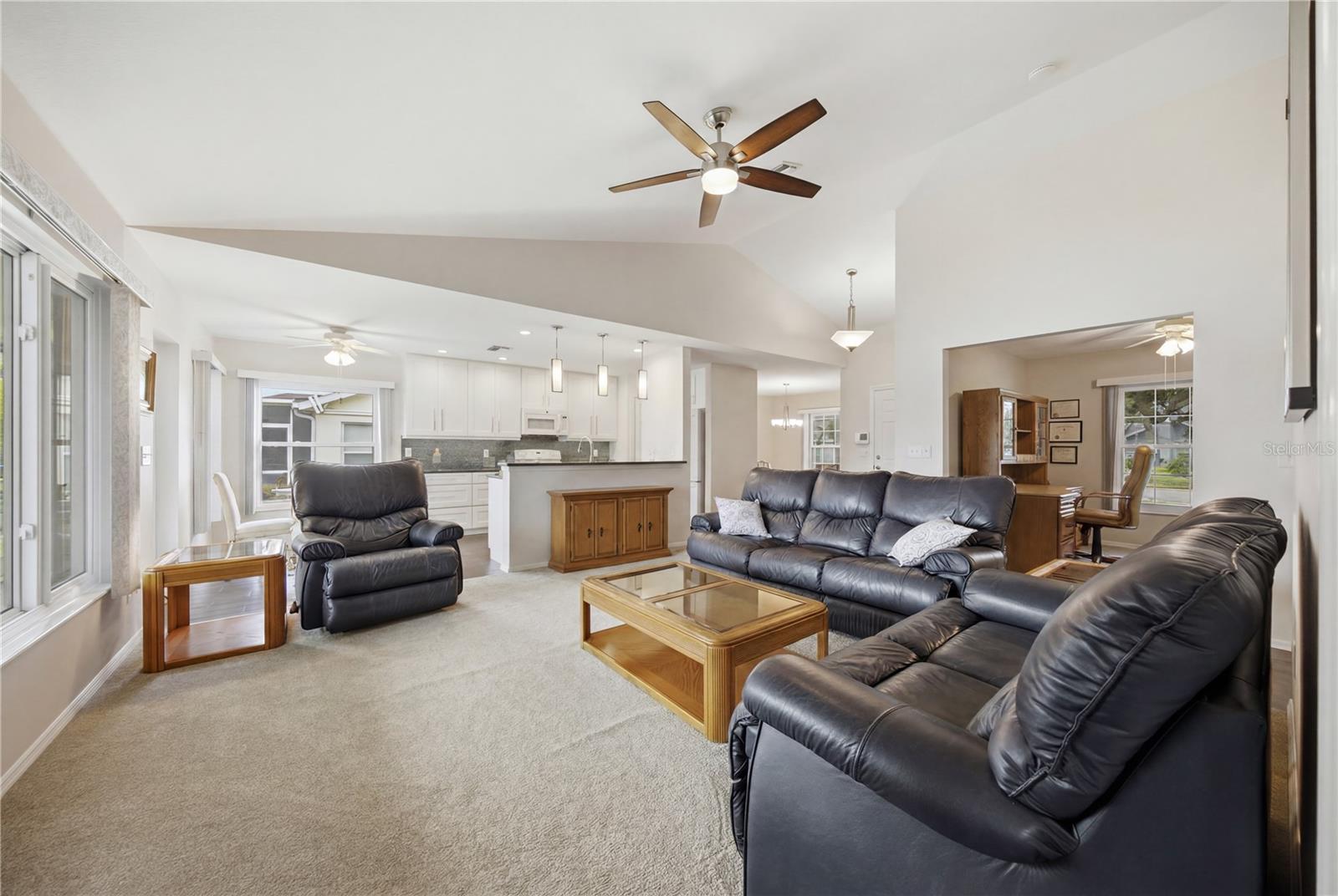 KINGSFIELD PH III - Residential
