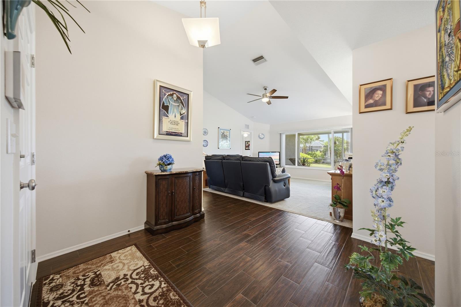 KINGSFIELD PH III - Residential