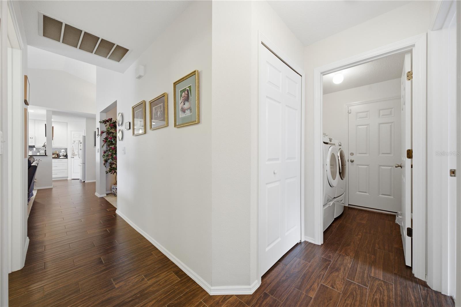 KINGSFIELD PH III - Residential