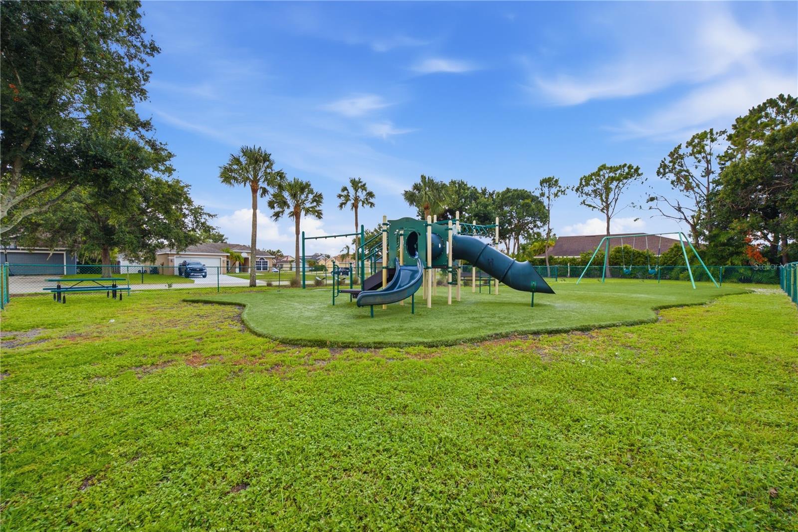KINGSFIELD PH III - Residential