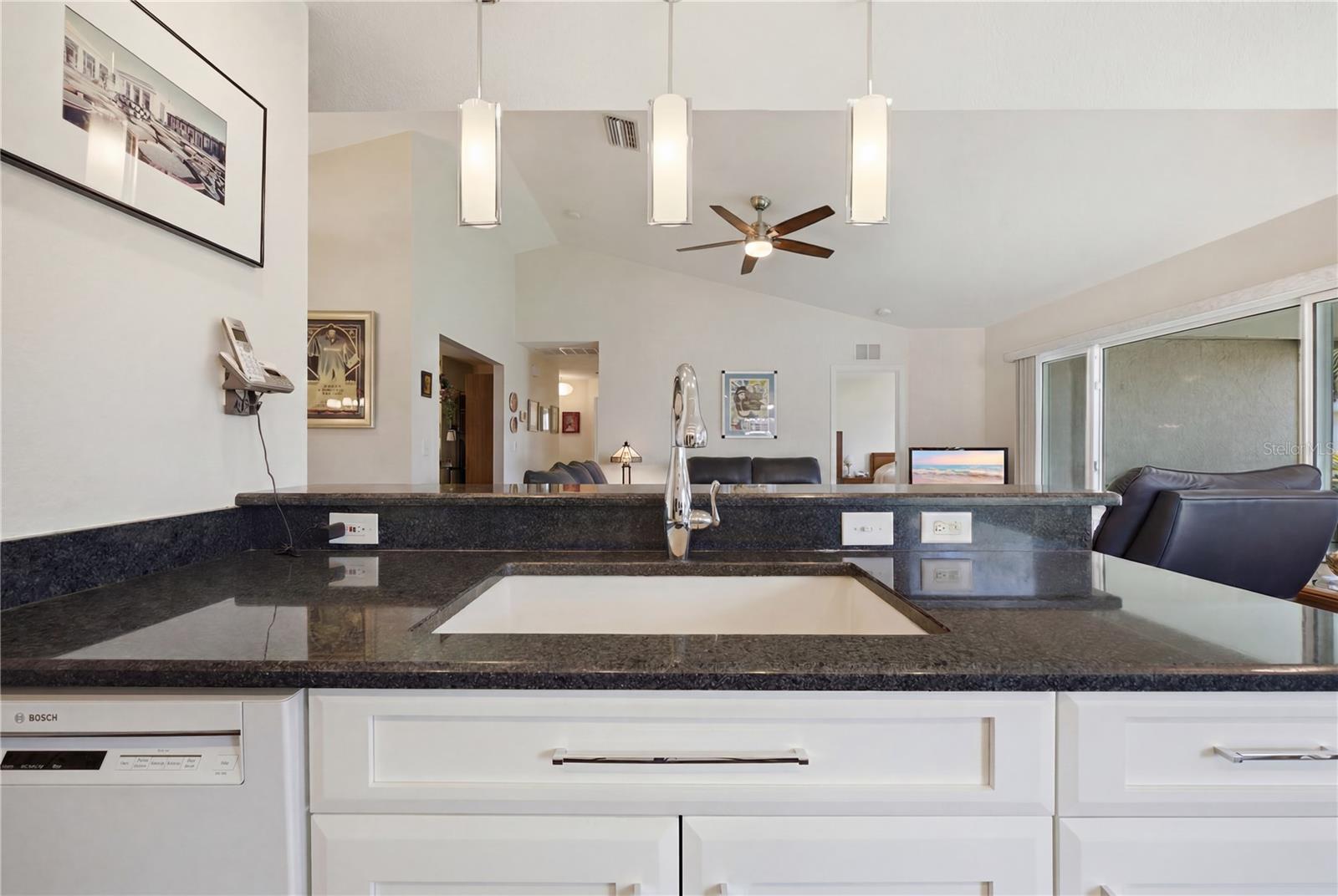 KINGSFIELD PH III - Residential