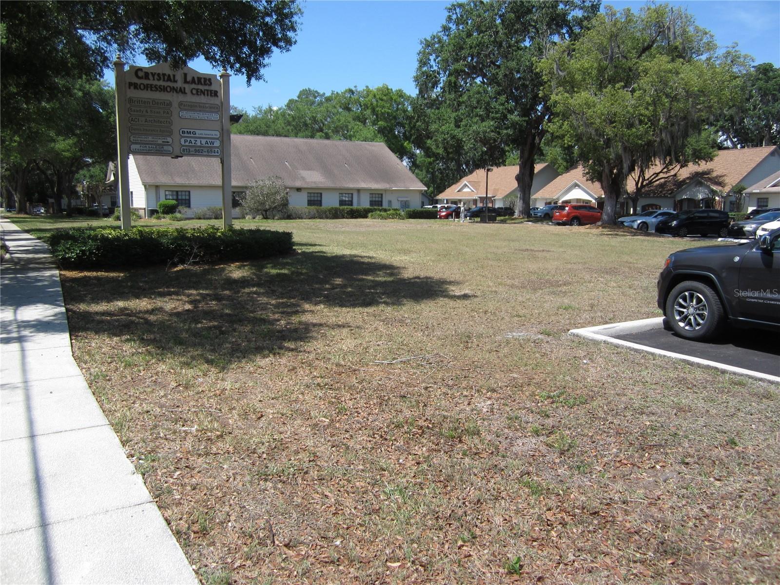 Vacant commercial lot in Crystal Lakes Professional Center.  Lot is zoned PD plan development; 40 x 96; Community has several 1-story office buildings.  Great location to build an office building. NOTE: You can split the lot in half 40x48 for $150,000 each side