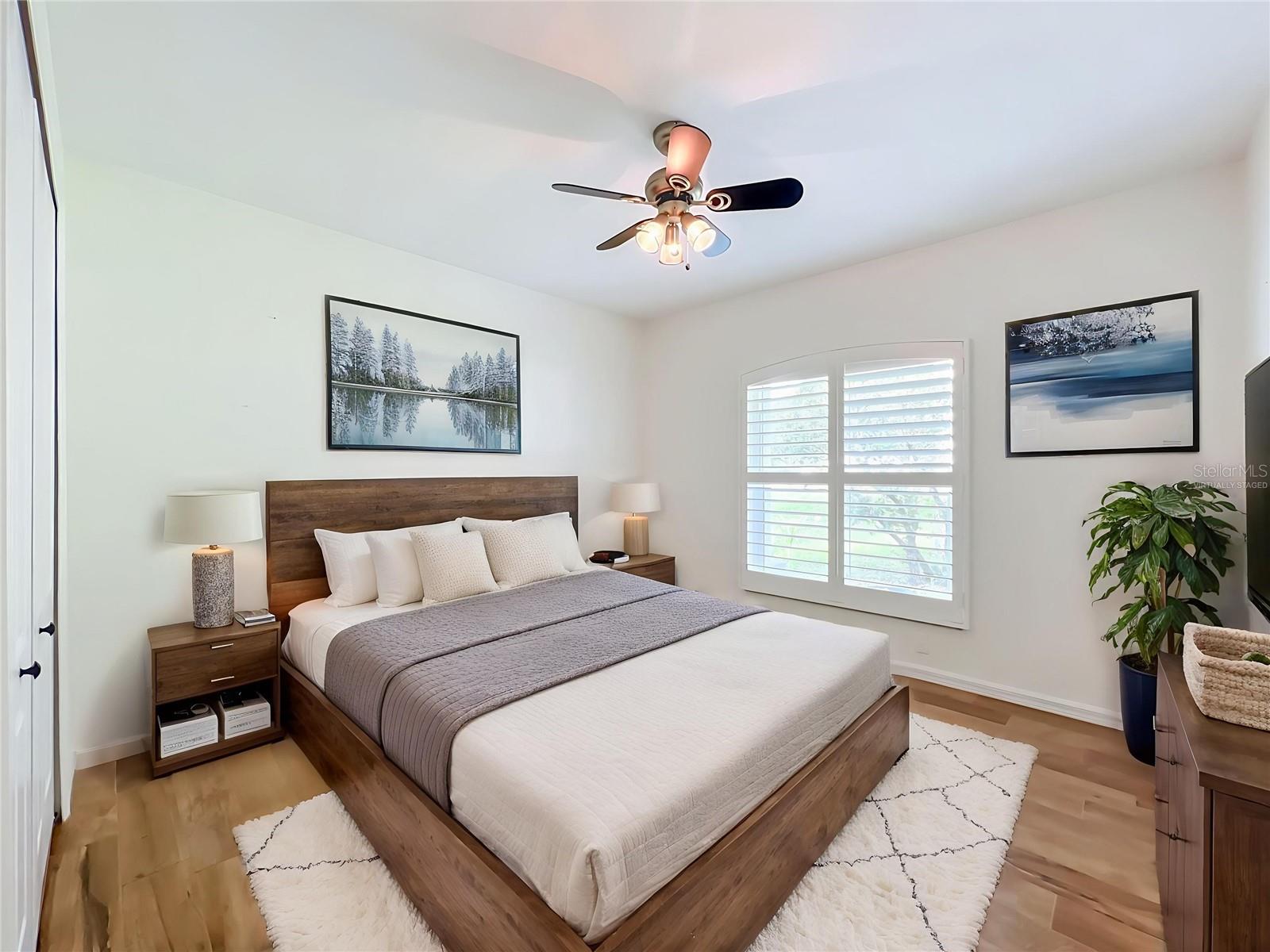 HILLS LAKE LOUISA PH 02 - Residential