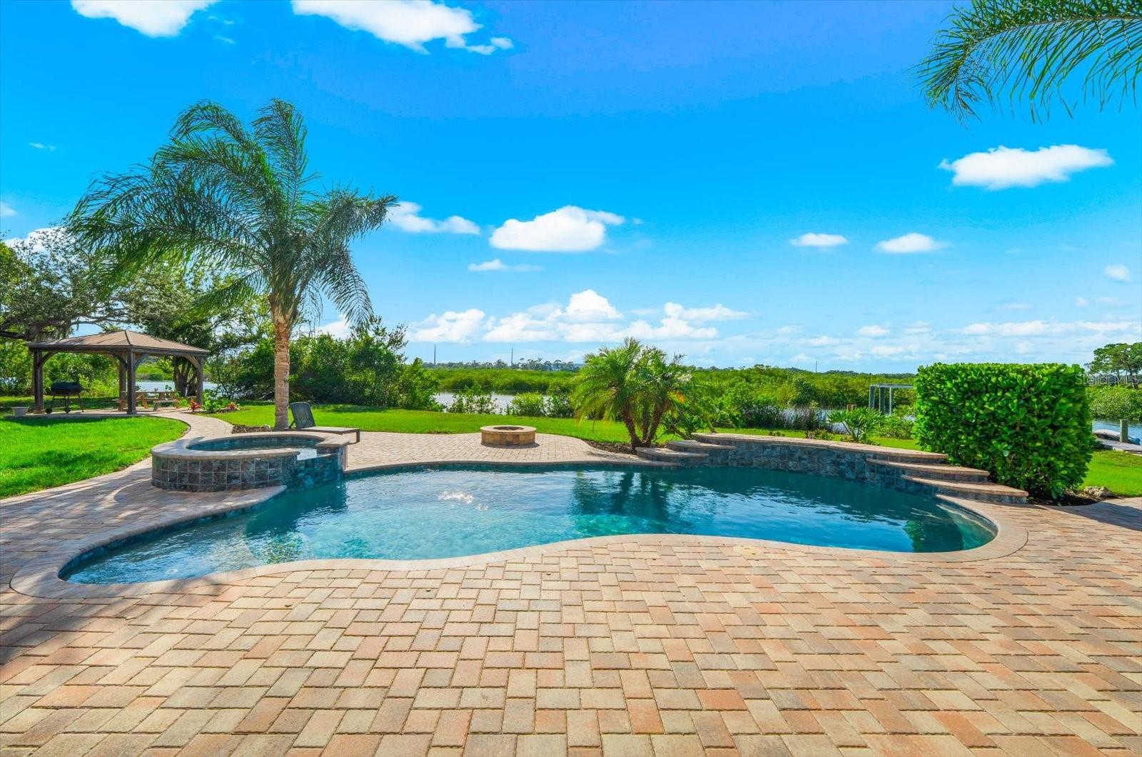 TAMPA & TARPON SPGS LAND CO - Residential