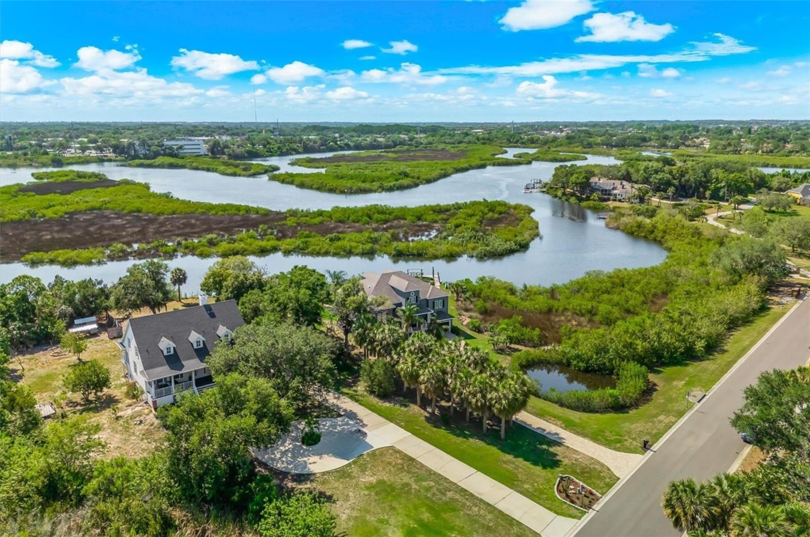 TAMPA & TARPON SPGS LAND CO - Residential