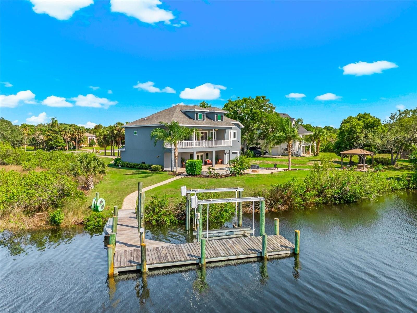 TAMPA & TARPON SPGS LAND CO - Residential