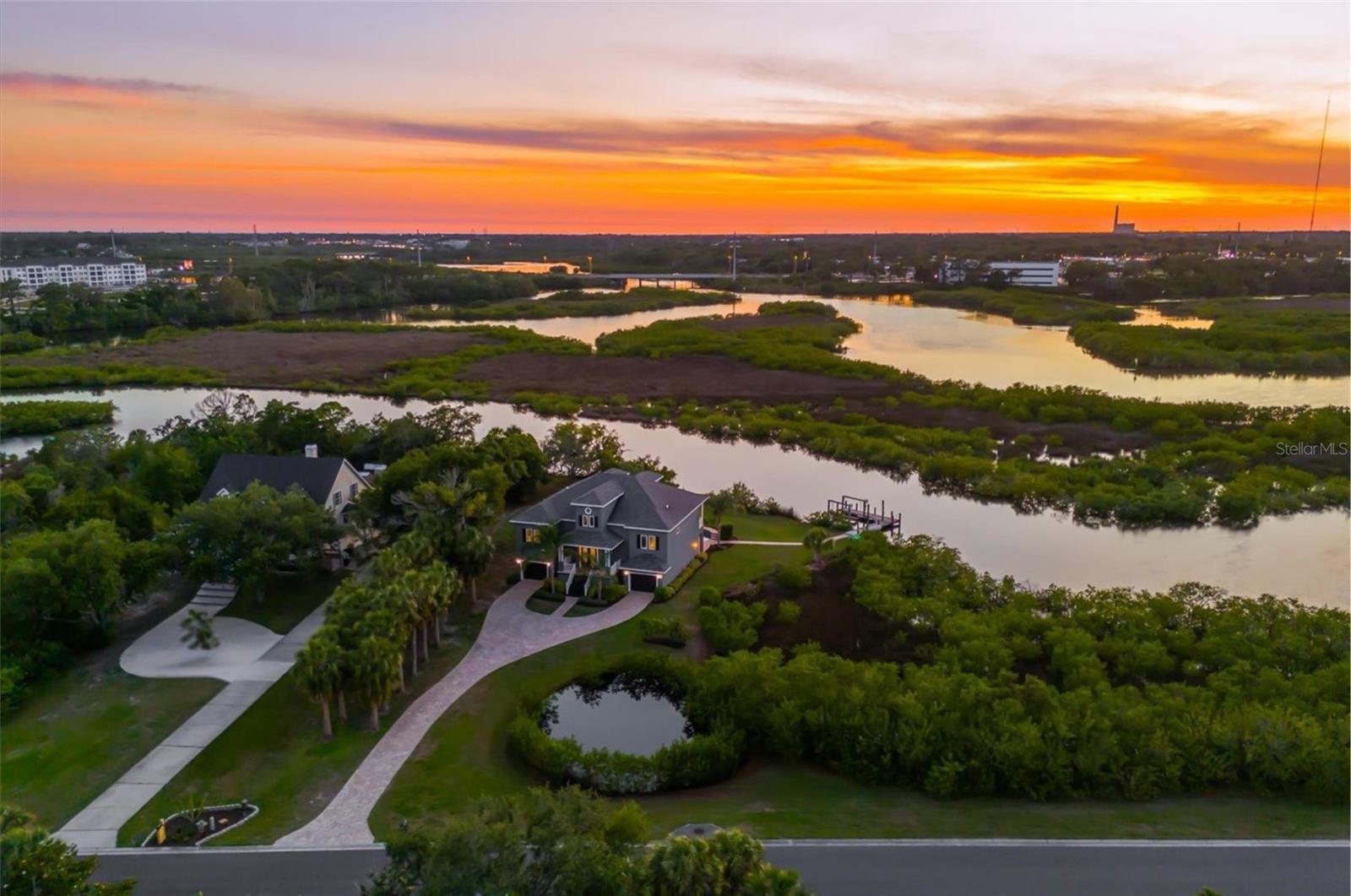 TAMPA & TARPON SPGS LAND CO - Residential