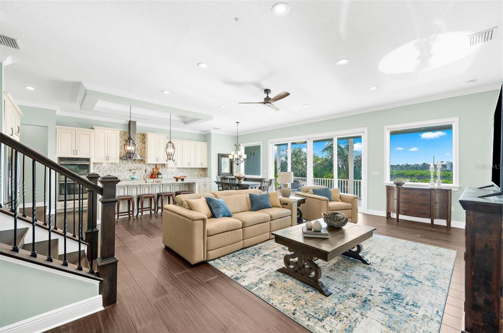 TAMPA & TARPON SPGS LAND CO - Residential