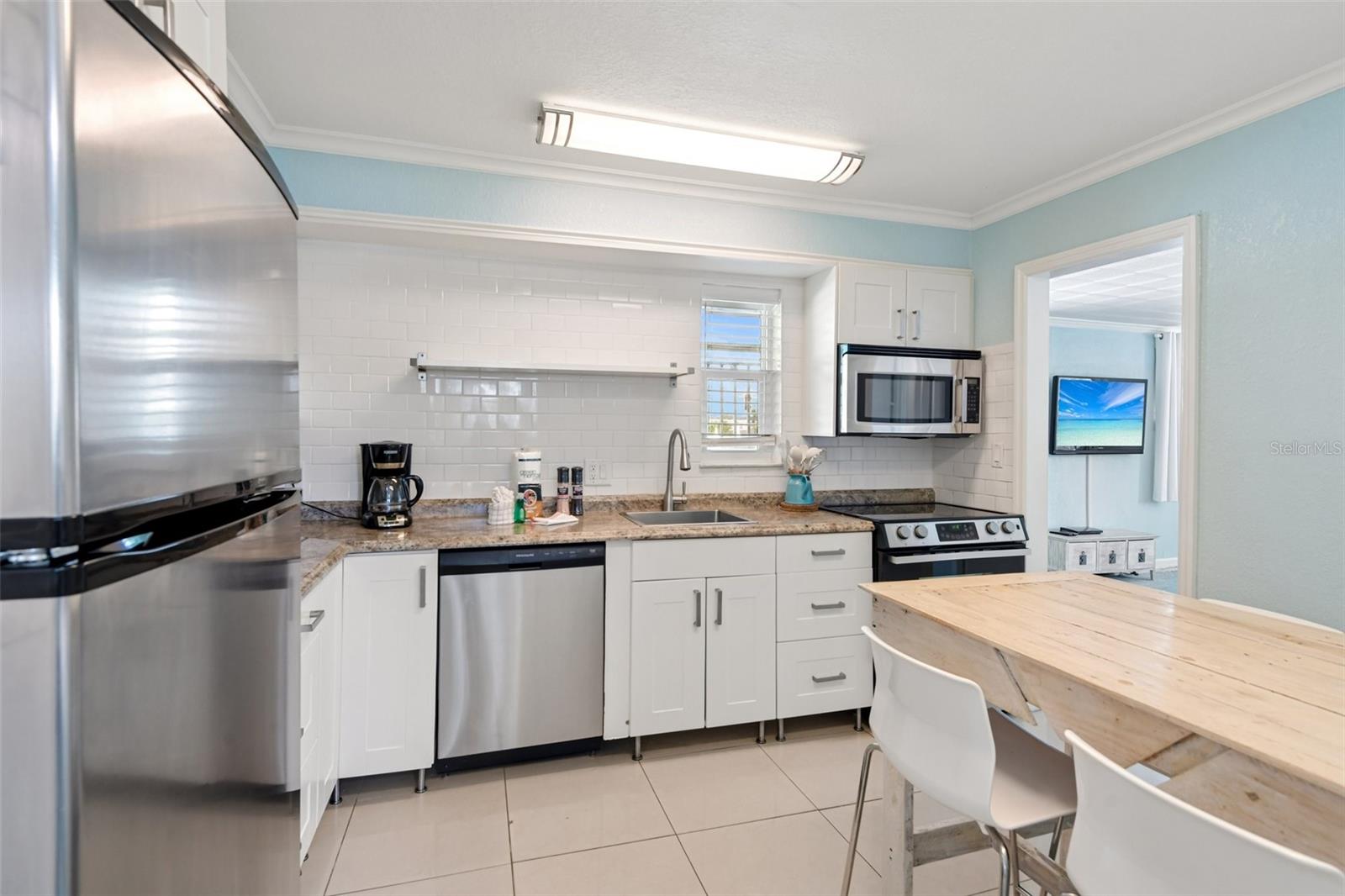 TROPIC TERRACE APT - Residential