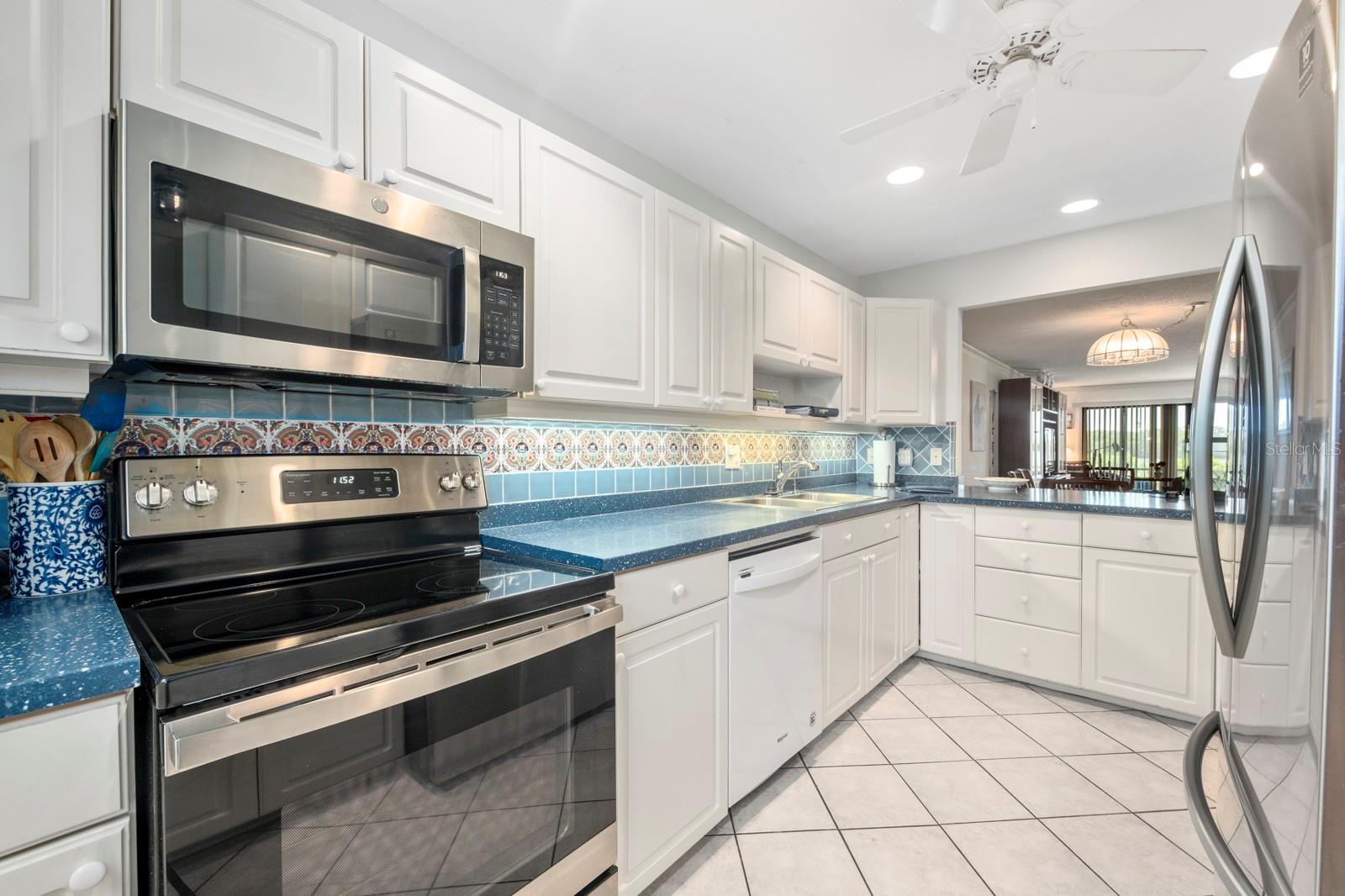 PELICAN COVE VI - Residential