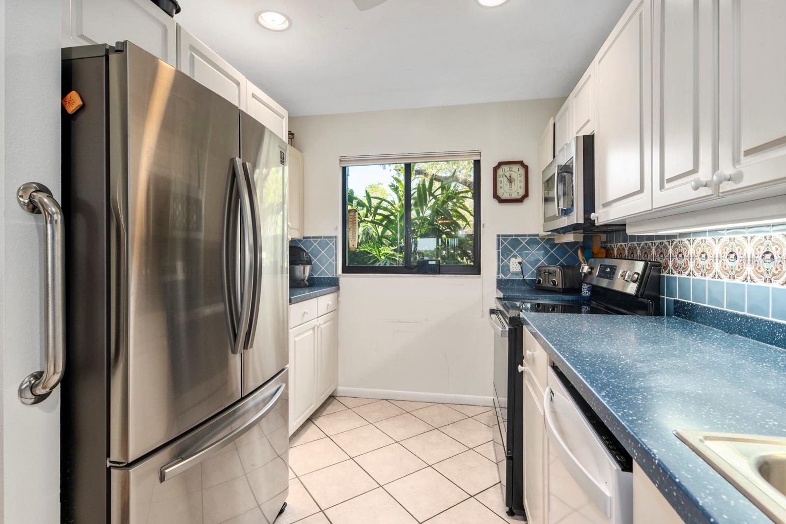 PELICAN COVE VI - Residential