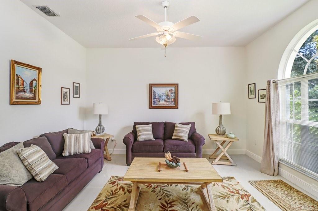 MANGO PARK NORTHWEST - Residential