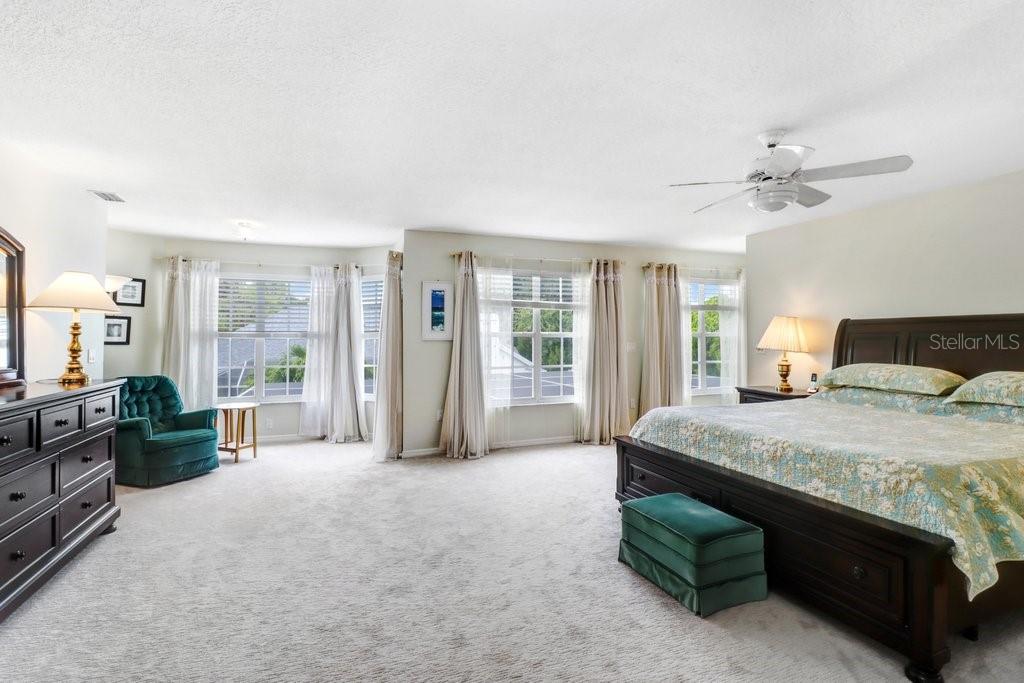 MANGO PARK NORTHWEST - Residential