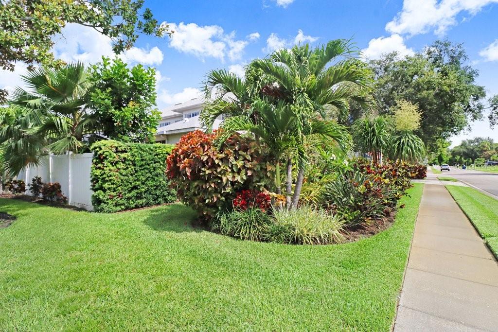 MANGO PARK NORTHWEST - Residential