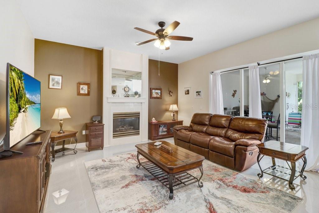 MANGO PARK NORTHWEST - Residential