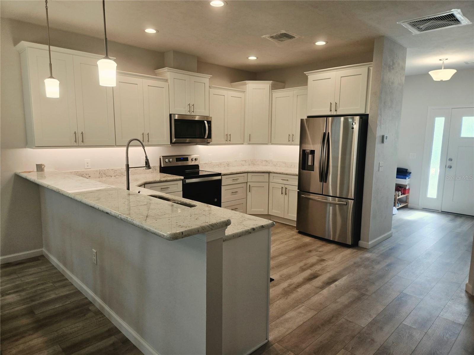 SOUTH POINTE PH 1 UNIT 5-A - Residential