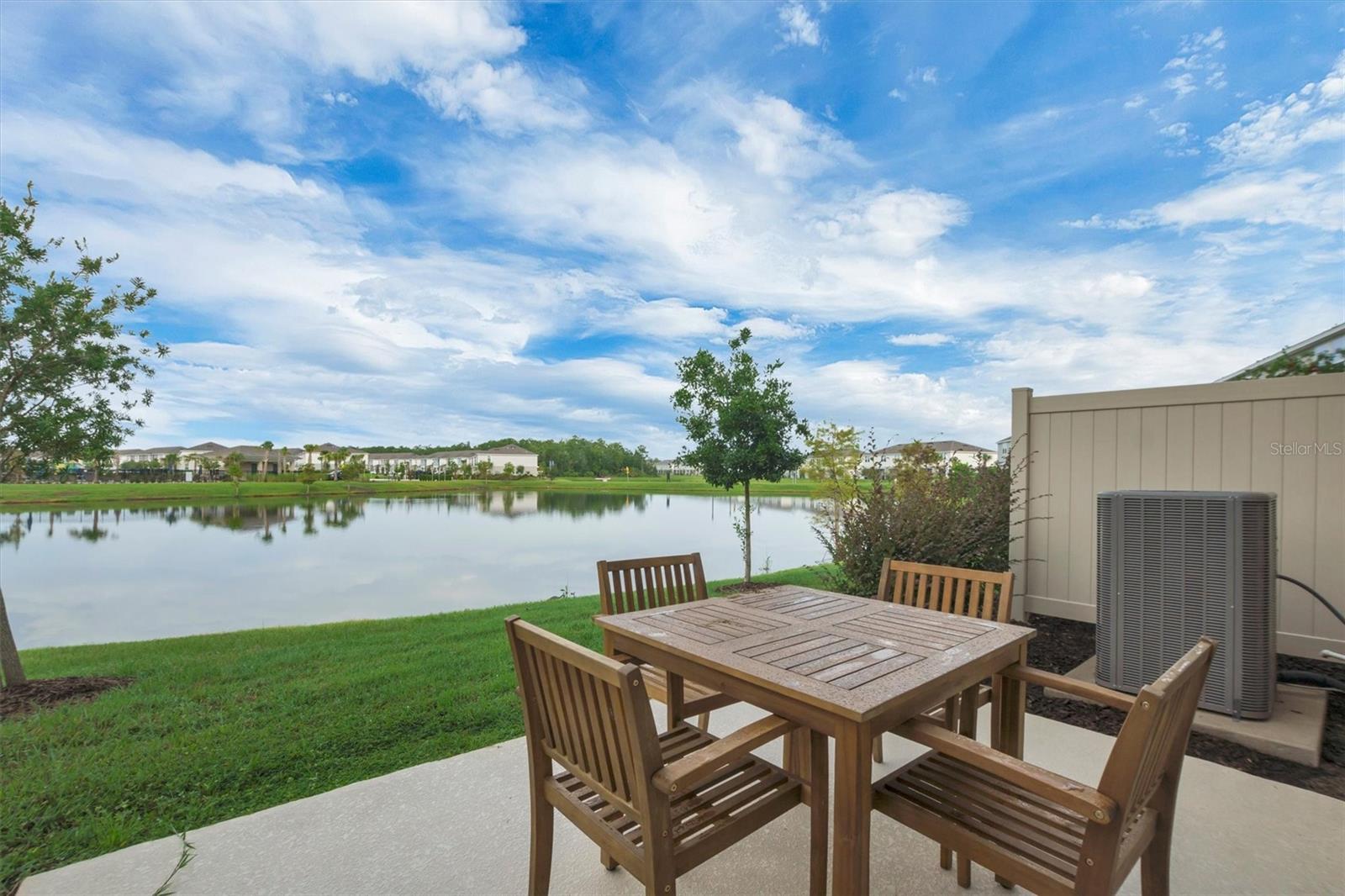 WESTVIEW POD A PHASE 1A PB 200 PG 38-44 LOT 14 - Residential