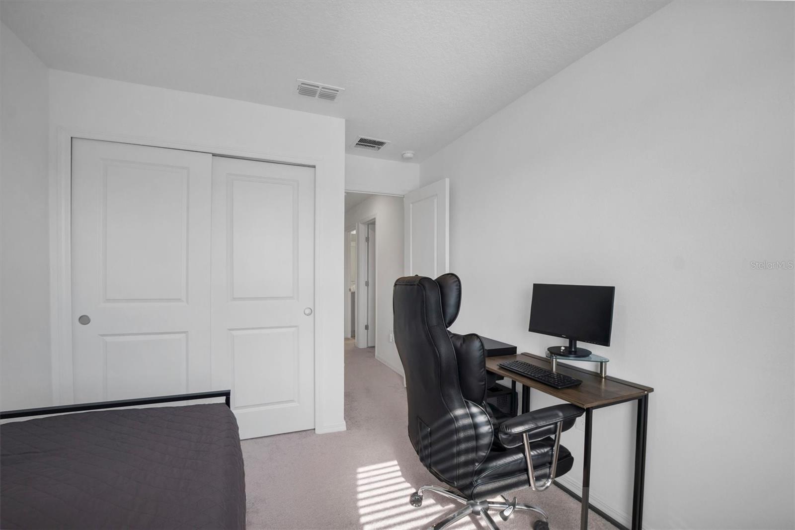 WESTVIEW POD A PHASE 1A PB 200 PG 38-44 LOT 14 - Residential