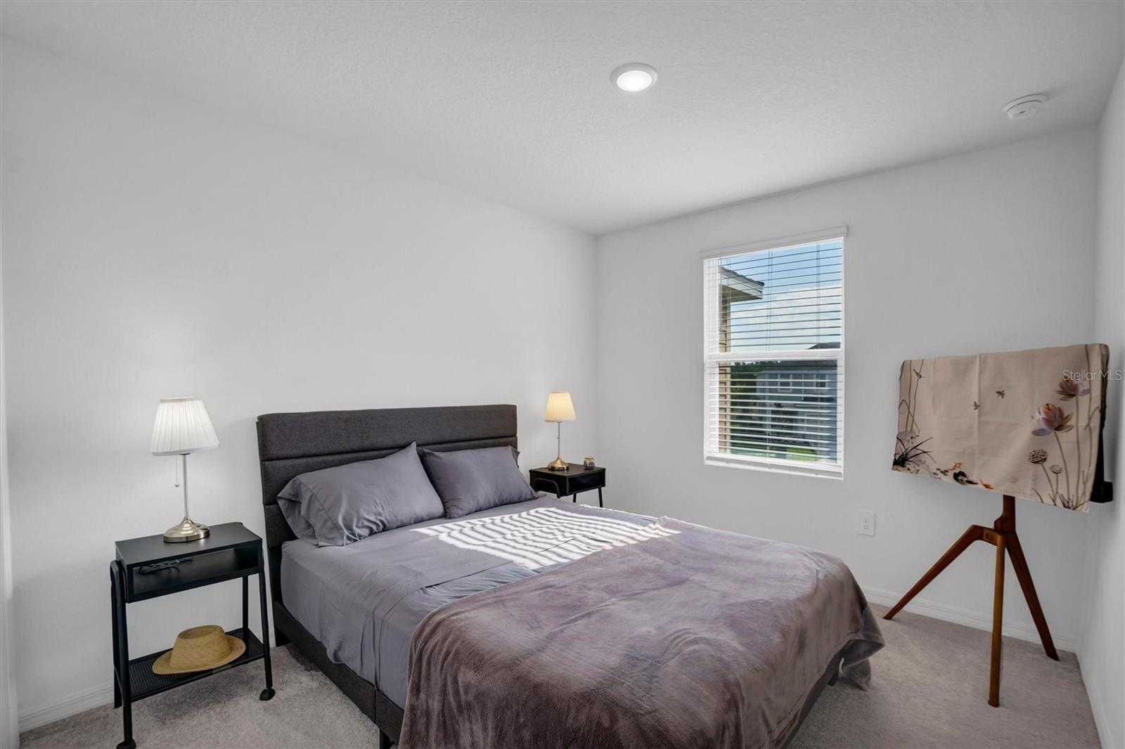 WESTVIEW POD A PHASE 1A PB 200 PG 38-44 LOT 14 - Residential