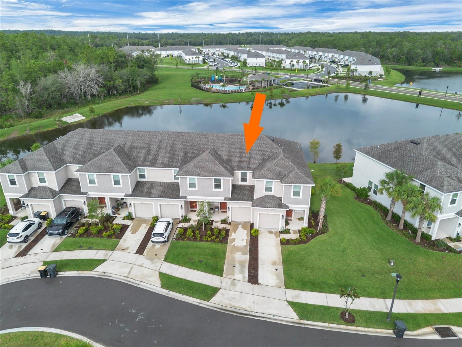 WESTVIEW POD A PHASE 1A PB 200 PG 38-44 LOT 14 - Residential