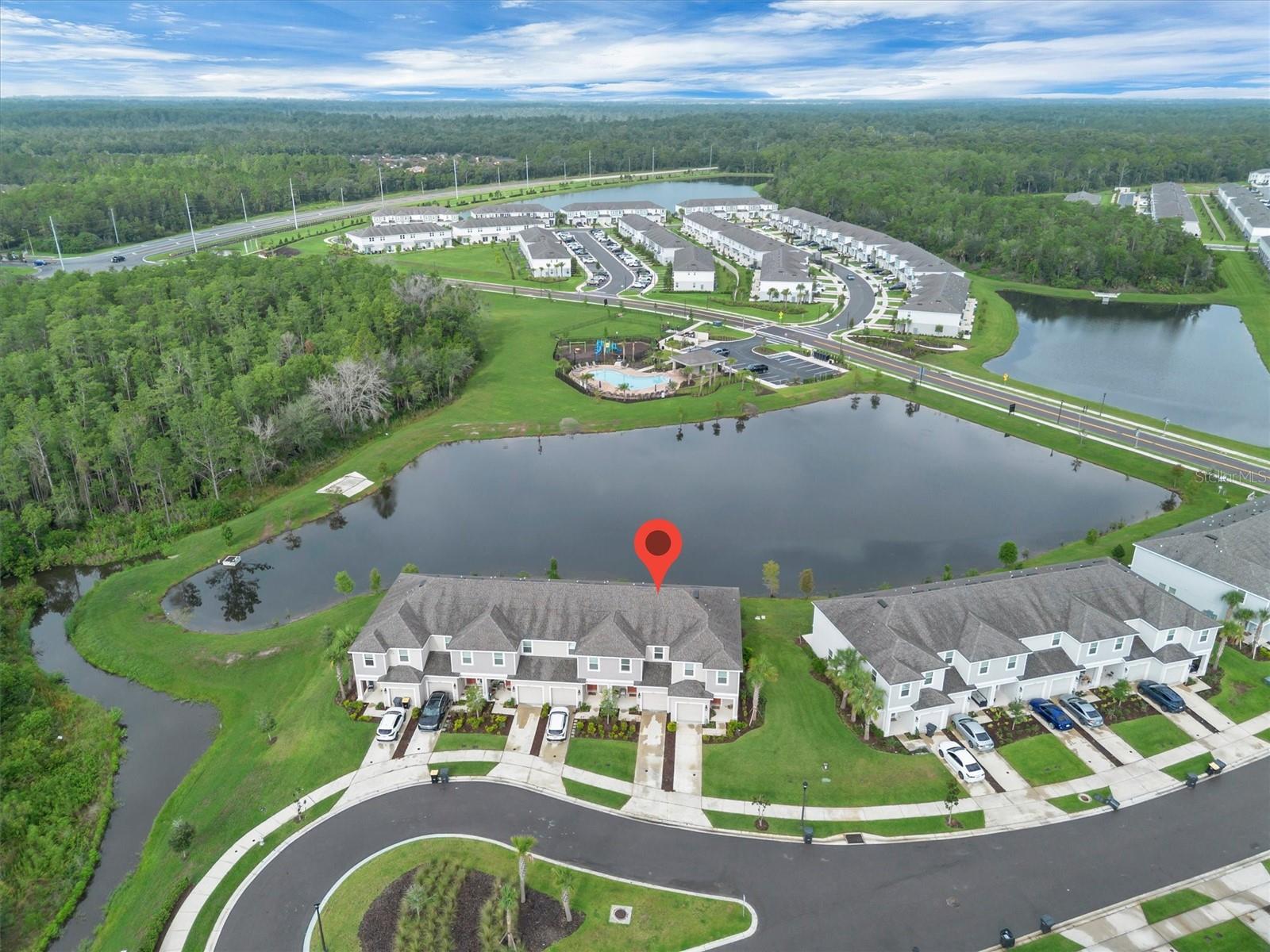 WESTVIEW POD A PHASE 1A PB 200 PG 38-44 LOT 14 - Residential