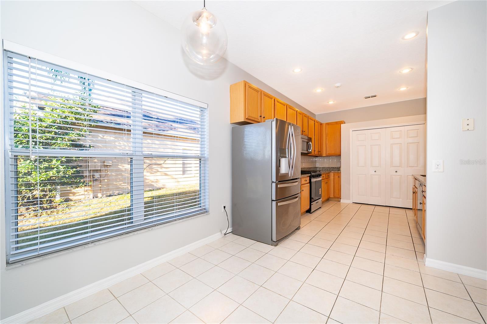 ASTER COVE AT CRESCENT LAKES - Residential Lease