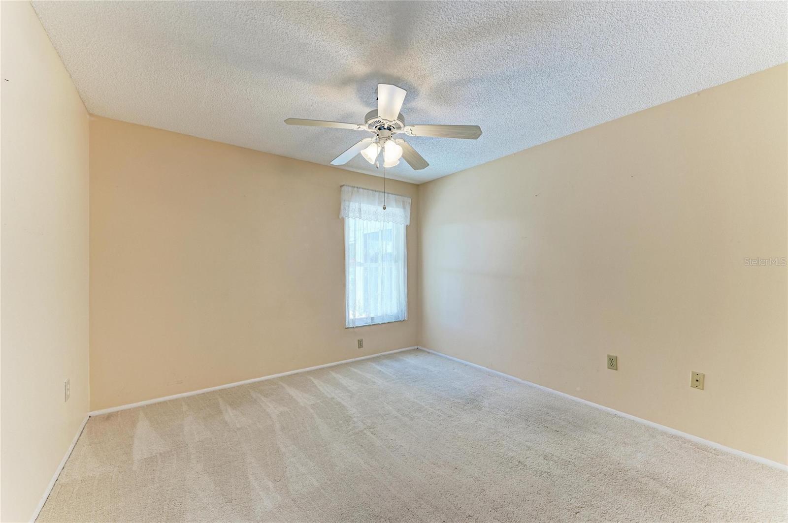 VILLAGE GREEN OF BRADENTON - Residential