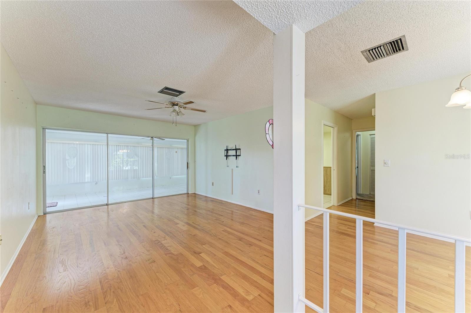 VILLAGE GREEN OF BRADENTON - Residential